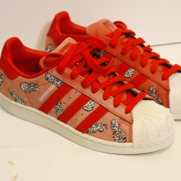 Adidas women's shoes - Picture 2 of 6